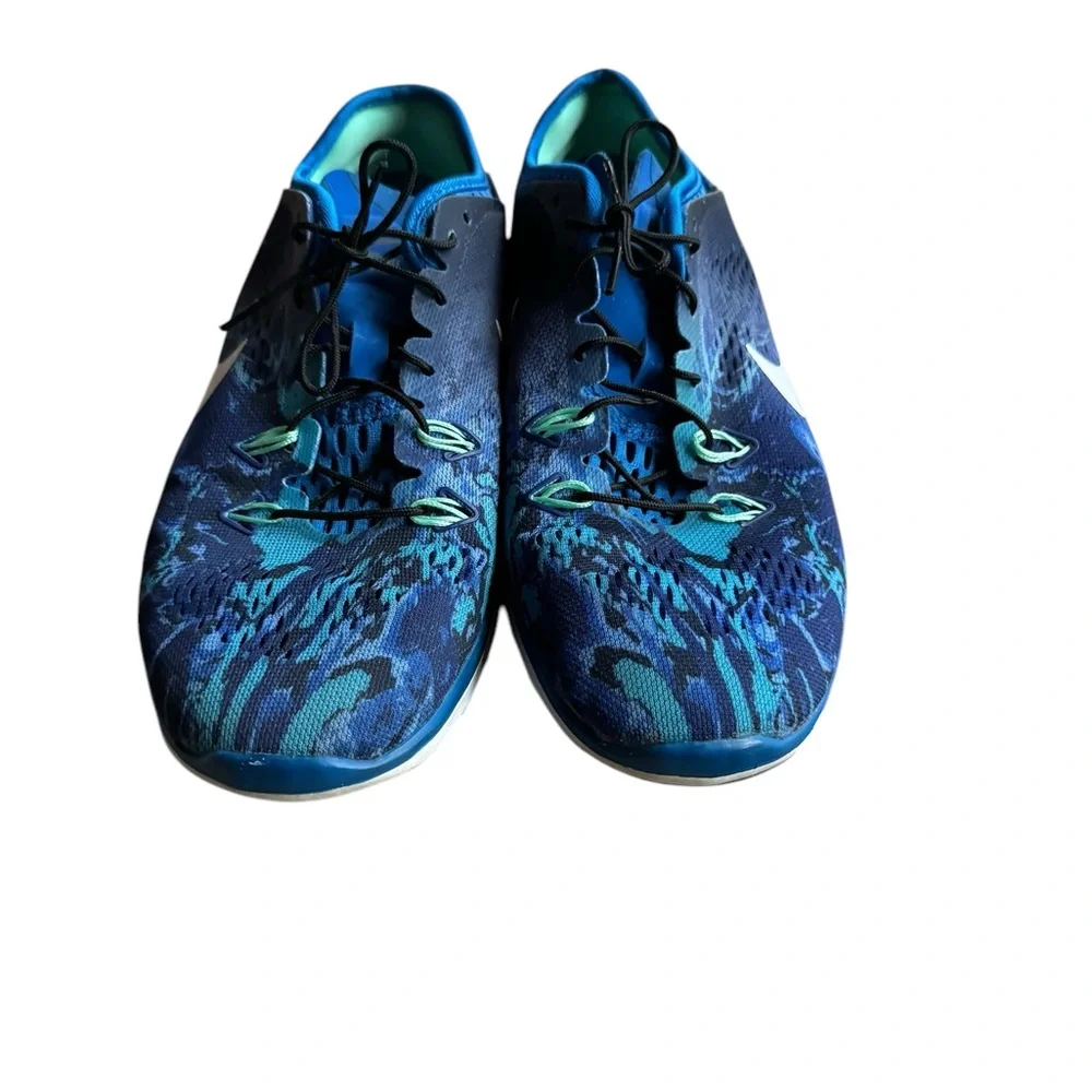 Nike free tr